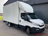 Minituur van Iveco 40C170 6x2 Euro 6 BE Clickstar met gesloten opbouw en laadklep BS1792