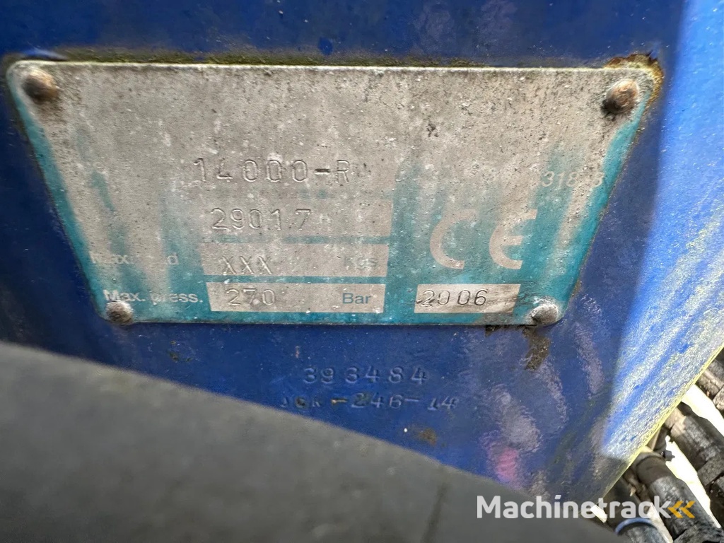 Kennis Kraan R 14,000 bouwjaar 2006 130cm kraanspoor