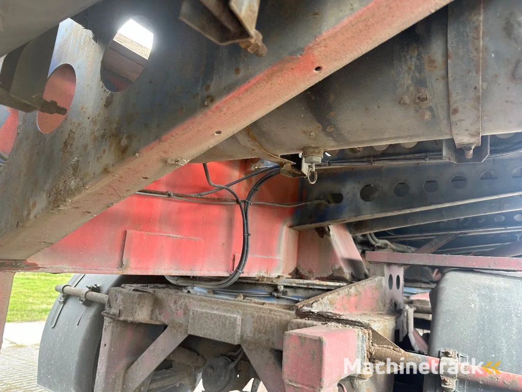 Broshuis Uitschuifbaar + 3x gestuurd + ABS