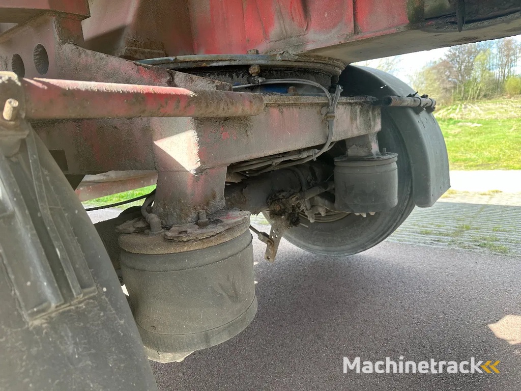 Broshuis Uitschuifbaar + 3x gestuurd + ABS