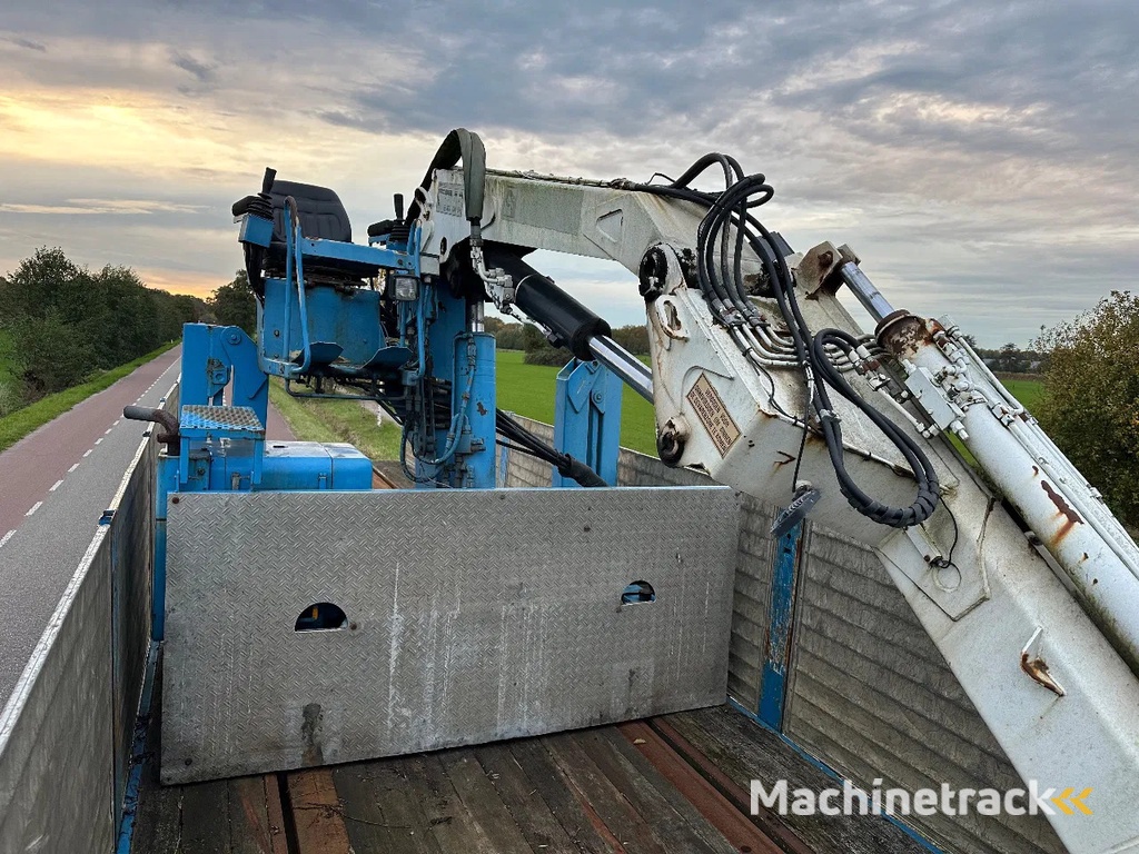 Vogelzang Stenentrailer Steenoplegger + Hiab kraan R 165-F2 met Steunpoten