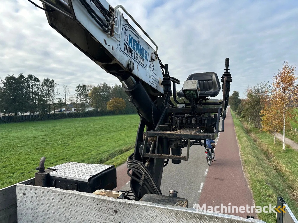 Jumbo Steenoplegger stenentrailer + Kennis kraan R 16,000 joystick bediening