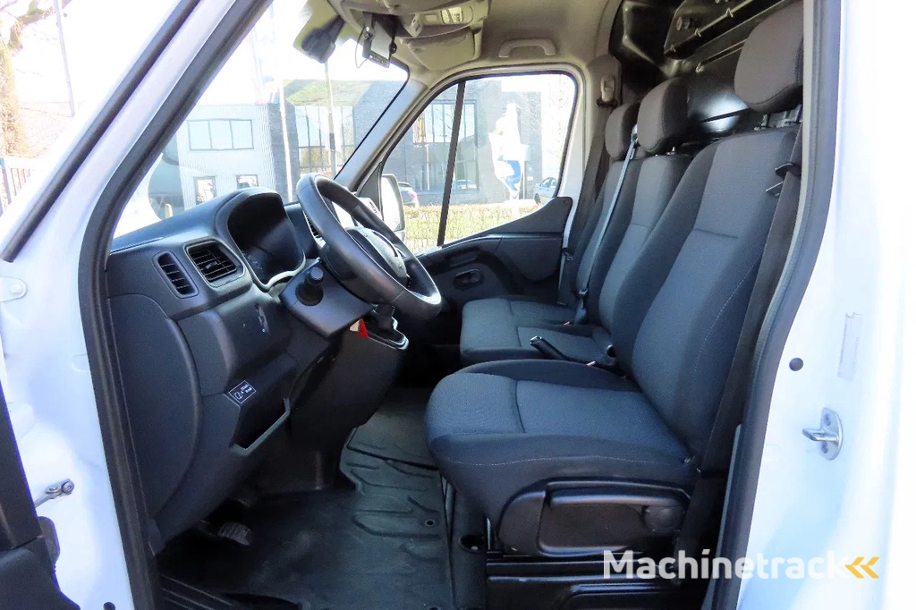 Renault Master 10,5 m  3 SEATS, KLUBB, 3500 kg, euro6