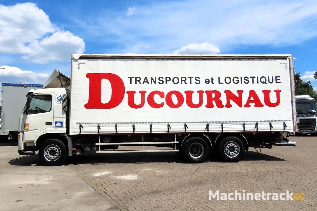 Volvo FM 340 6x2,  TOP Condition truck!!