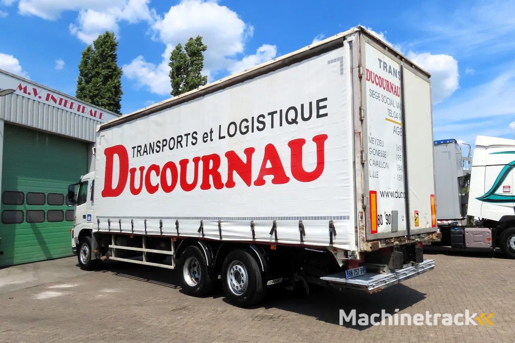 Volvo FM 340 6x2,  TOP Condition truck!!