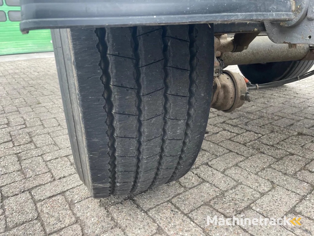 Samro Socari 48m3, 6560 kg, AIR/DISC BRAKES. Very good state