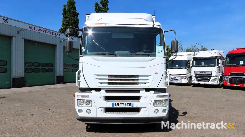 Iveco Stralis 310 8.60m box!  Manual gerabox, Great state