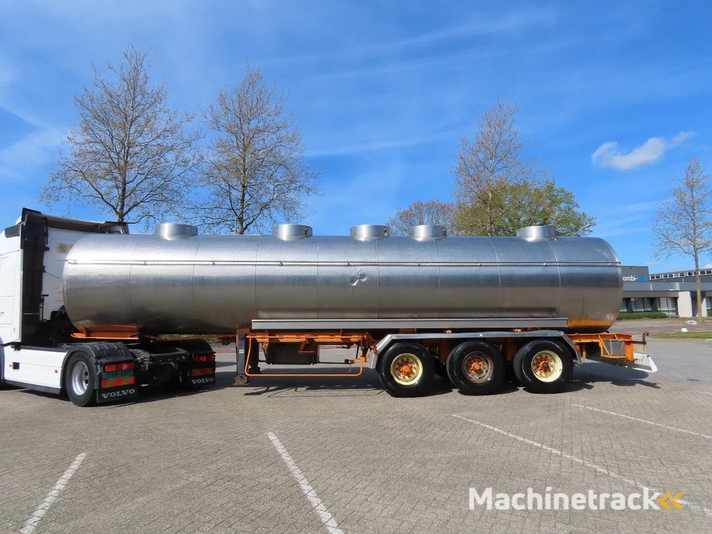 Magyar 5 compartments , 32500L FOOD, air susp, (5 DIFFERENT PRODUCTS) !!