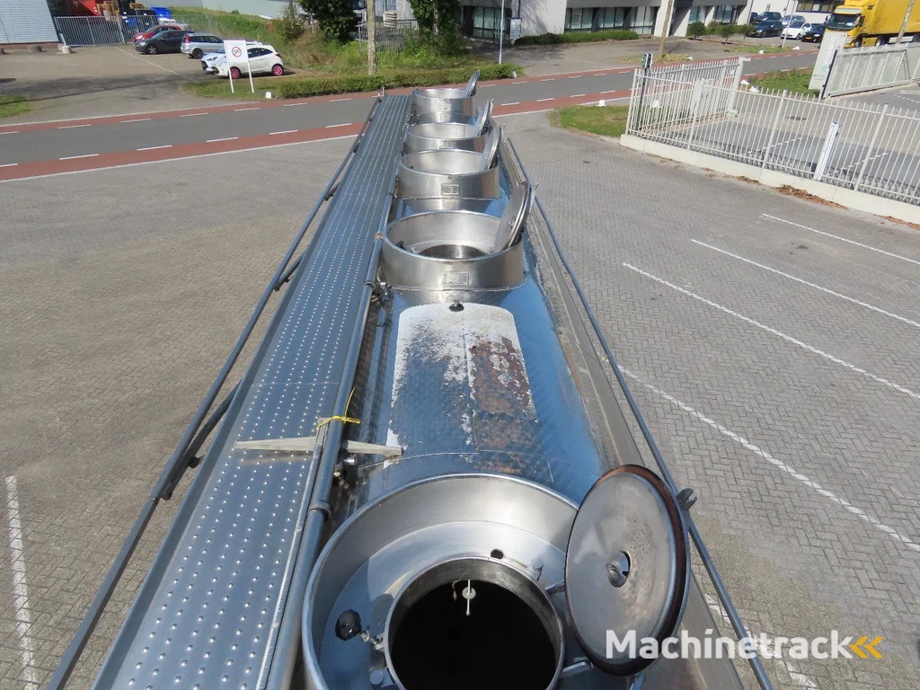 Magyar 5 compartments , 32500L FOOD, air susp, (5 DIFFERENT PRODUCTS) !!