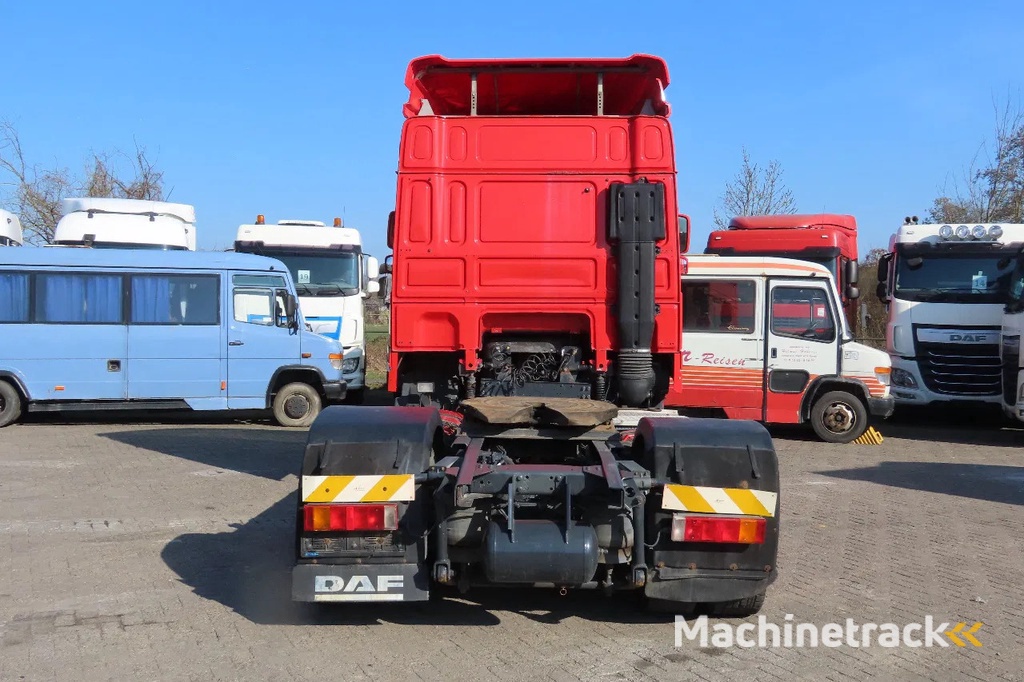 DAF XF 105.460 2 beds, 2 tanks