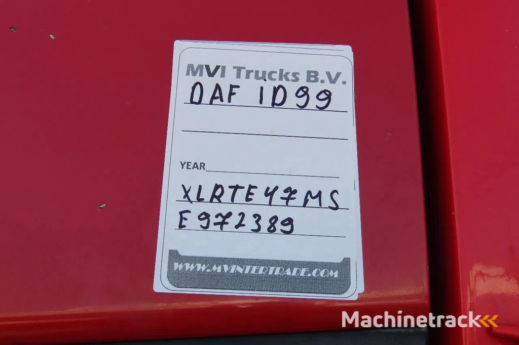 DAF XF 105.460 2 beds, 2 tanks