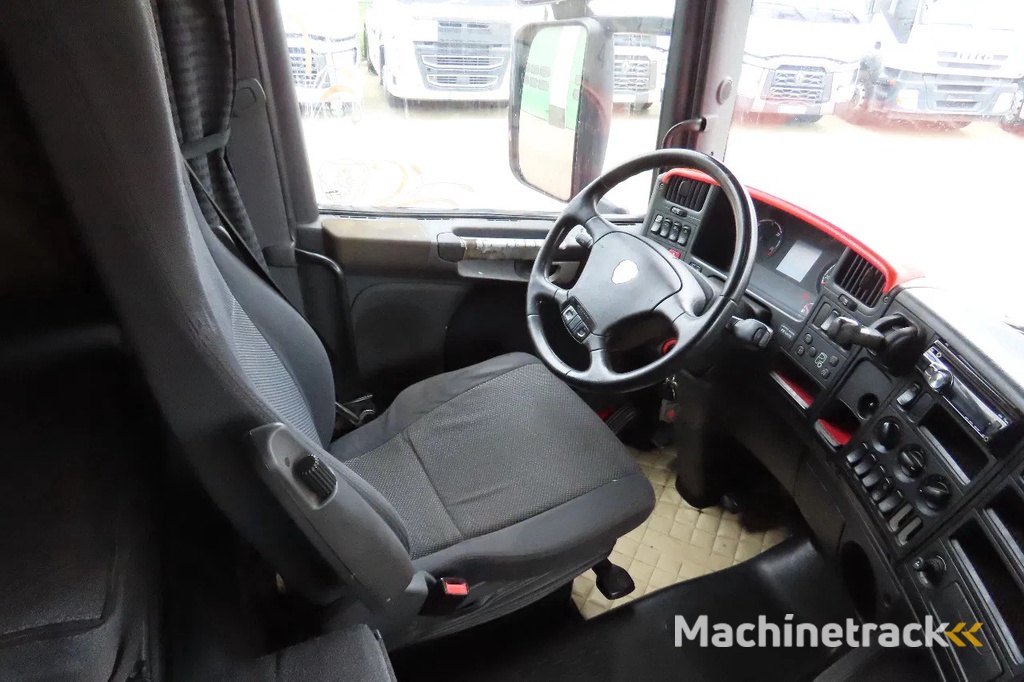 Scania R440 2 tanks Frigo, 927381km, no rust  chassis