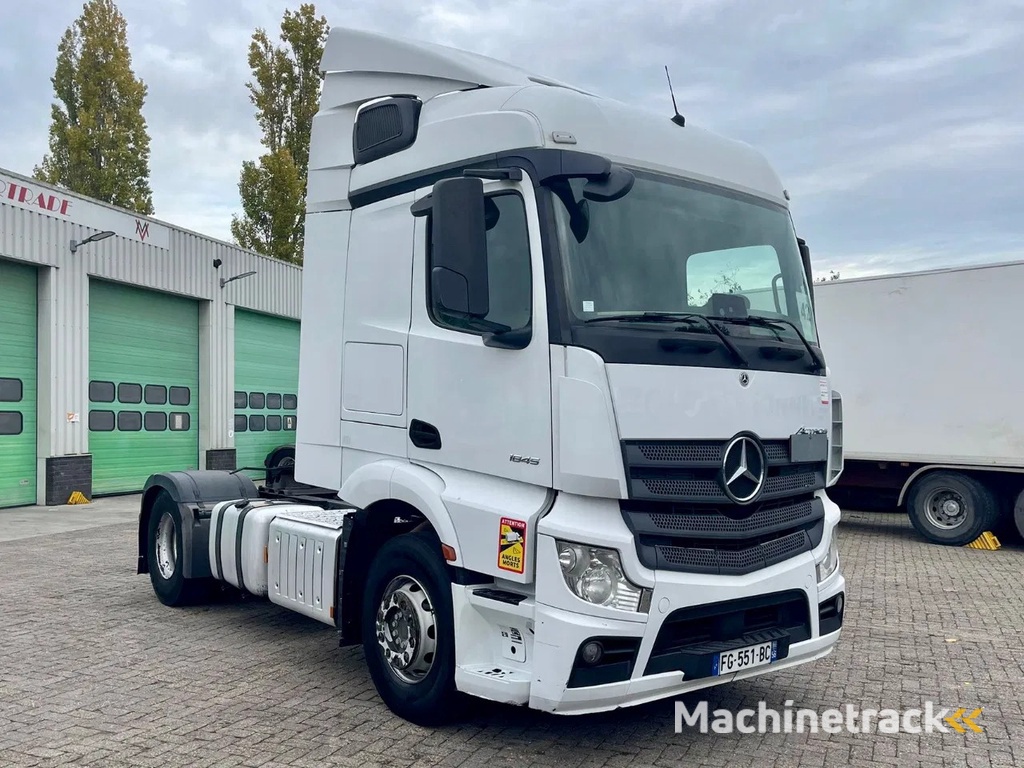 Mercedes-Benz Actros 1845 vin: WDF9634031C008330 , 2 tanks,  France clean truck