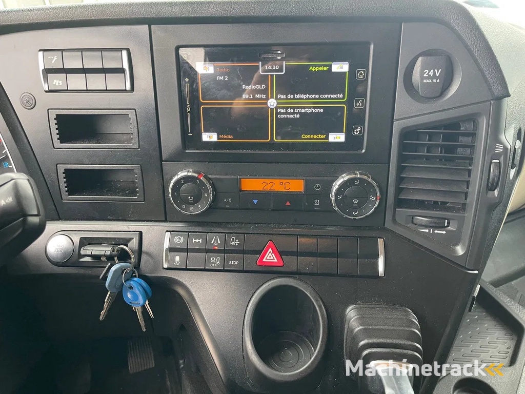 Mercedes-Benz Actros 1845 vin: WDF9634031C008330 , 2 tanks,  France clean truck