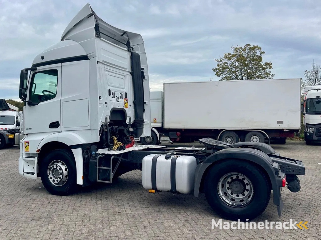 Mercedes-Benz Actros 1845 vin: WDF9634031C008330 , 2 tanks,  France clean truck