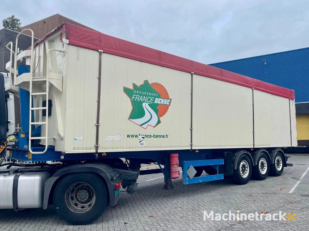 Benalu 6060 kg, 62m3! MERCEDES AXLES self pomp, DISC BRAKES,