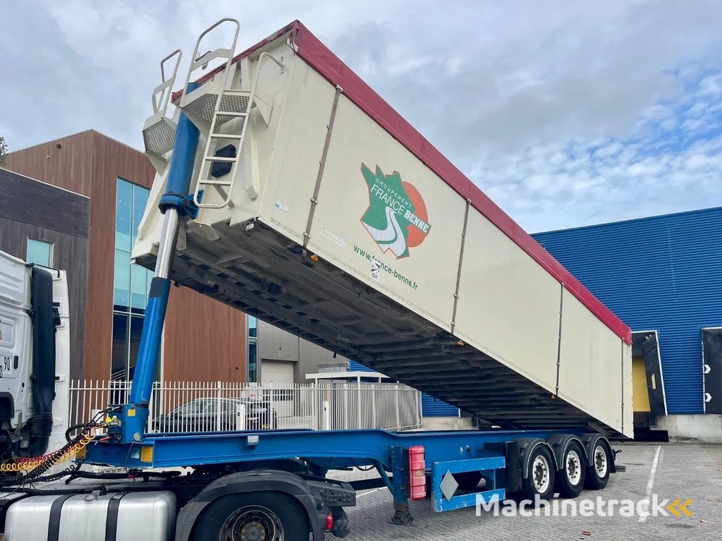 Benalu 6060 kg, 62m3! MERCEDES AXLES self pomp, DISC BRAKES,