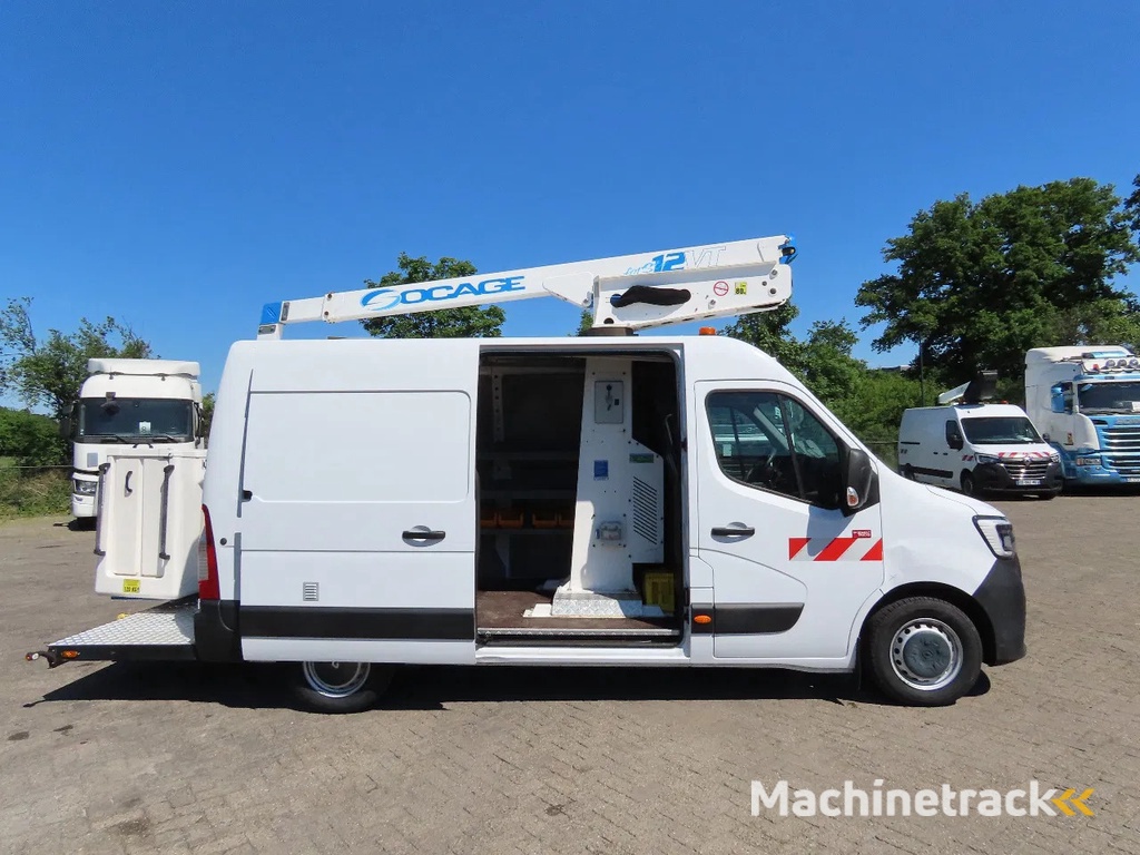 Renault Master 10,5 m,  3 seats, 3500 kg, euro6