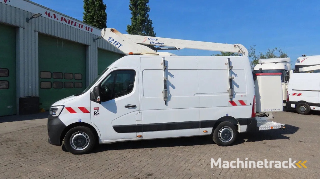 Renault Master 10,5 m, 3500 kg, euro6