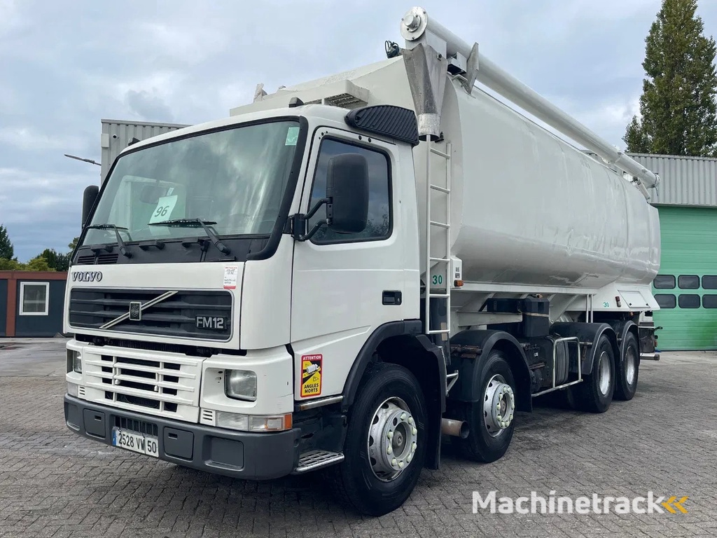 Volvo FM 12.380 8X4  SILO AUGER / AIR  GREAT CONDITION / fully serviced!