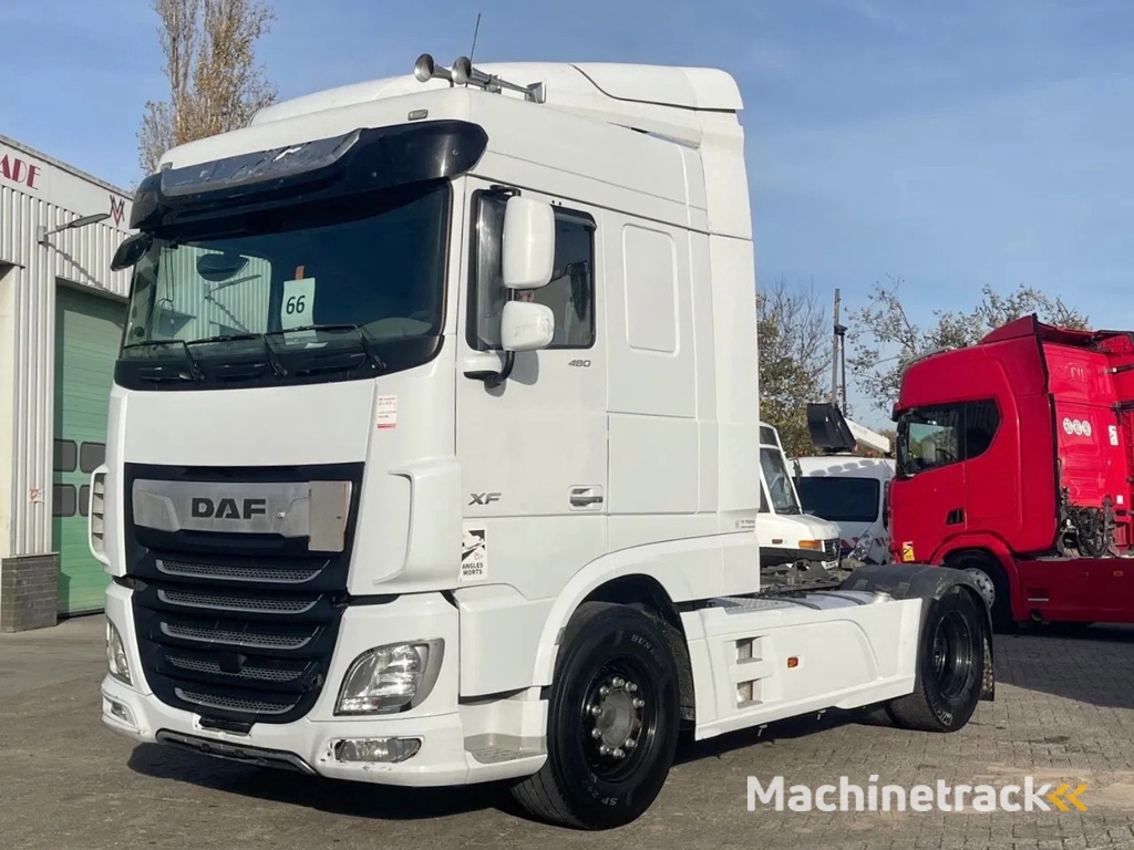 DAF XF 480 558018 km. ENGINE PROBLEM (start ok), parking airco, Frigo