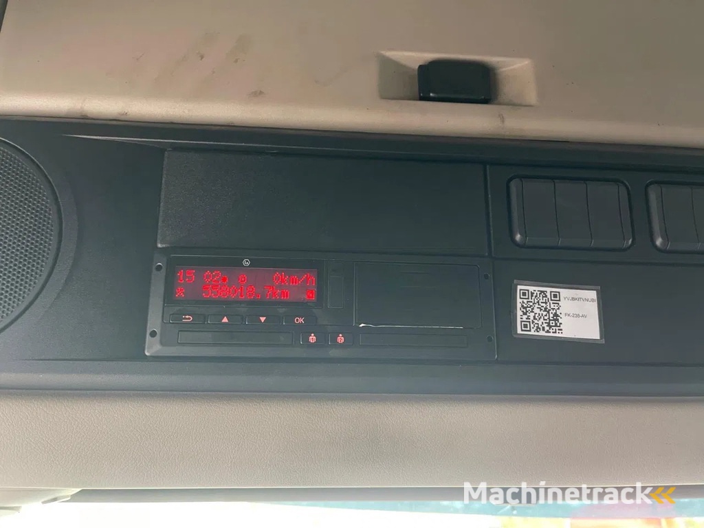 DAF XF 480 558018 km. ENGINE PROBLEM (start ok), parking airco, Frigo