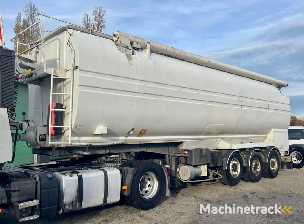 Trax TSCI, 7 comp.  AUGER HATZ diesel, SAF AXLES