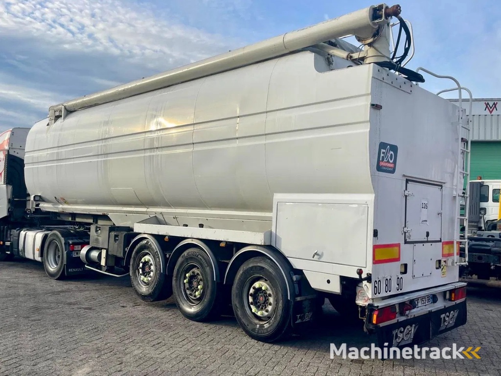 Trax TSCI, 7 comp.  AUGER HATZ diesel, SAF AXLES