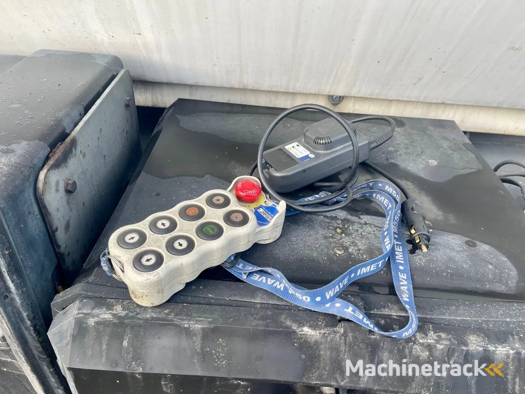 Trax TSCI, 7 comp.  AUGER HATZ diesel, SAF AXLES