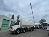 Minituur van Volvo FM 12.380 8X4 SILO AUGER / AIR GREAT CONDITION / fully serviced!