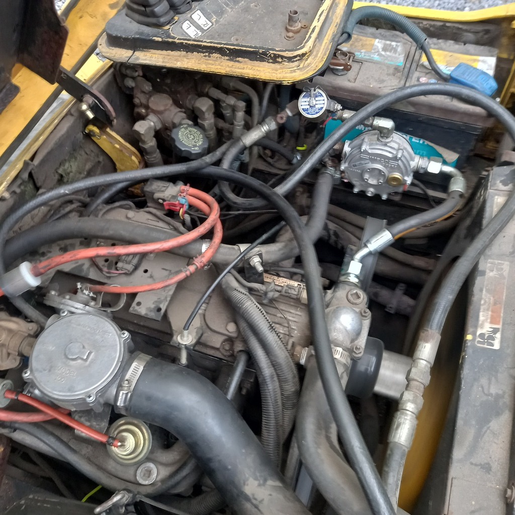 HYSTER H3,00 XM LPG Triplo 4,7 M FREELIFT