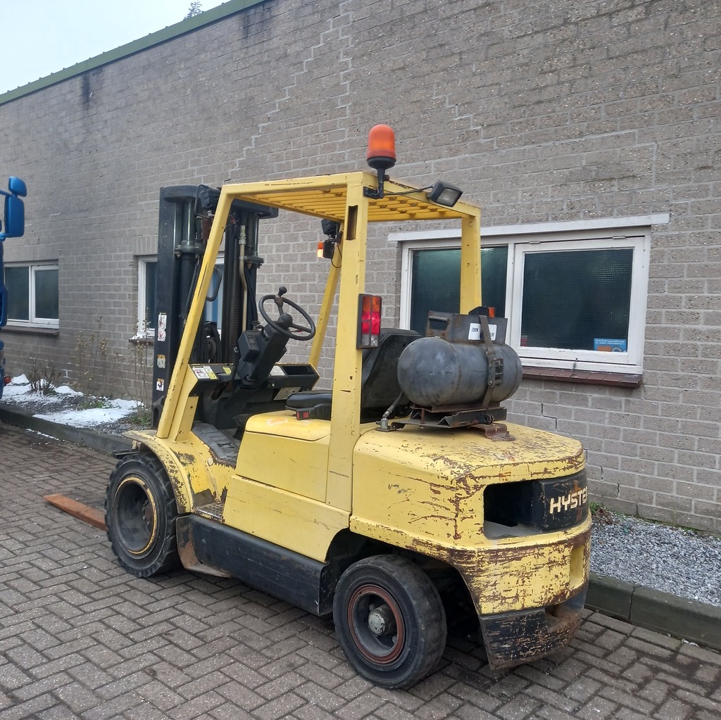 HYSTER H3,00 XM LPG Triplo 4,7 M FREELIFT
