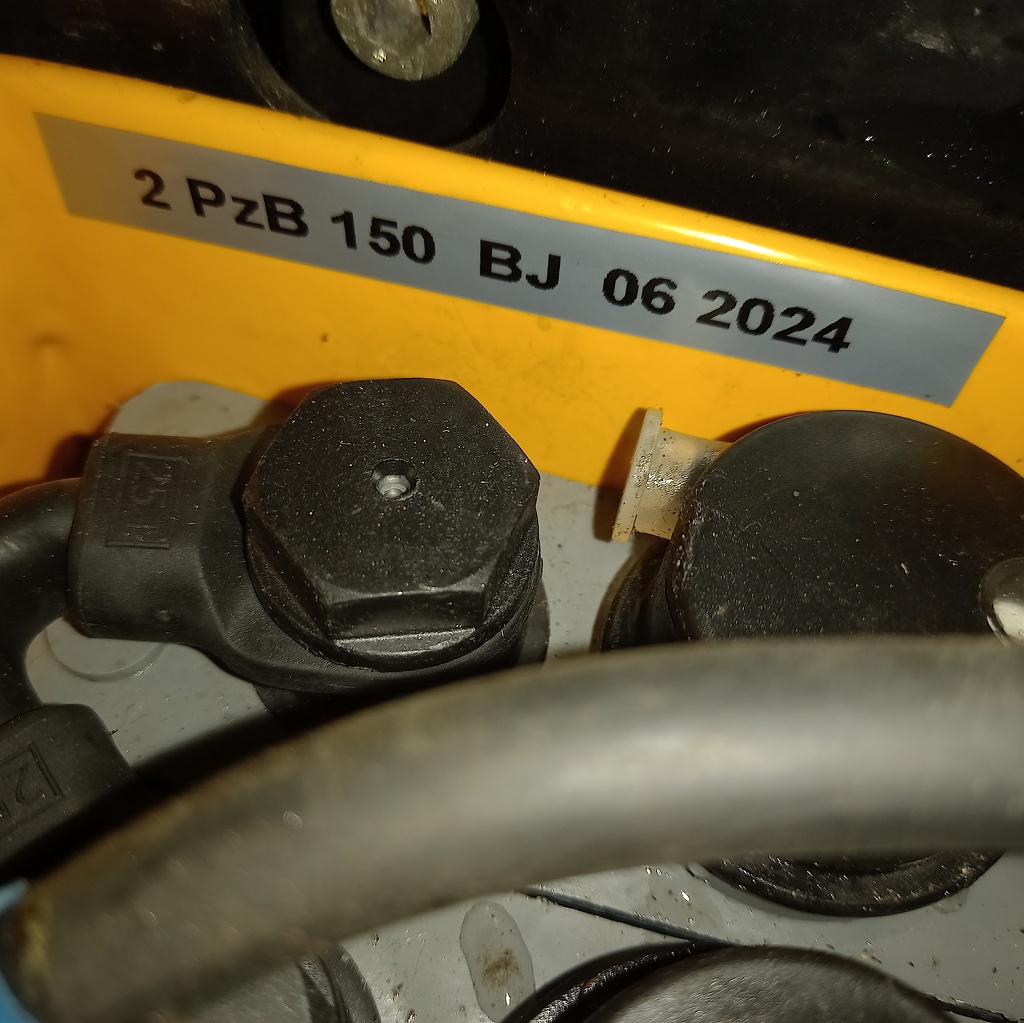 JUNGHEINRICH 1200 KG Stapelaar Freelift 3,3 m (ACCU 2024)