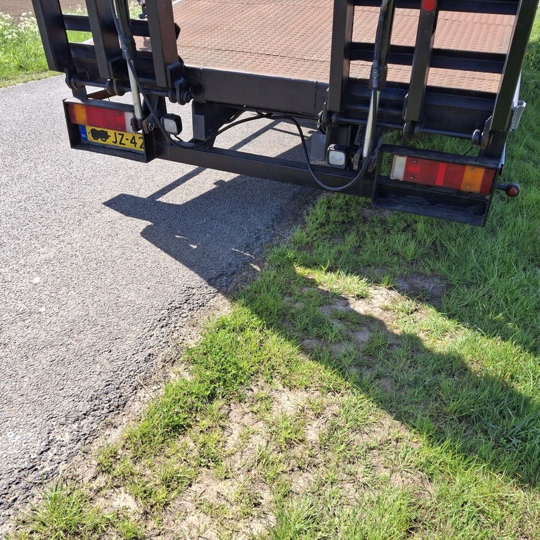 IVECO Oprijwagen Machinetransporter (EURO 5) Automaat 19 TON