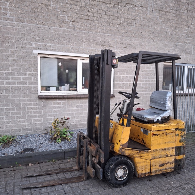 JUNGHEINRICH EFG 1,0 Heftruck