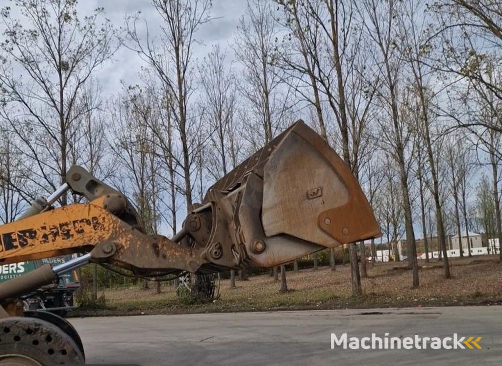 Liebherr L566-Xpower