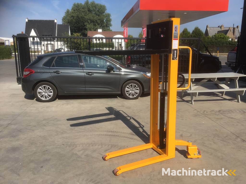 Stacker stapelaar 1000 KG
