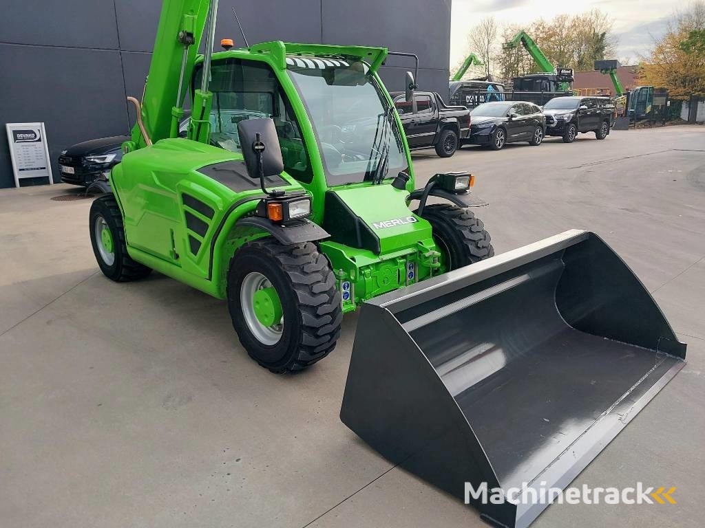 Merlo P 27.6 Plus