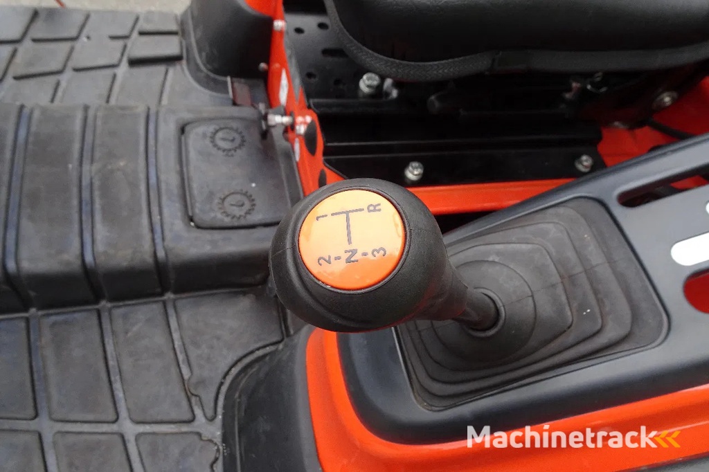 Tafe Compact trekker 6028M