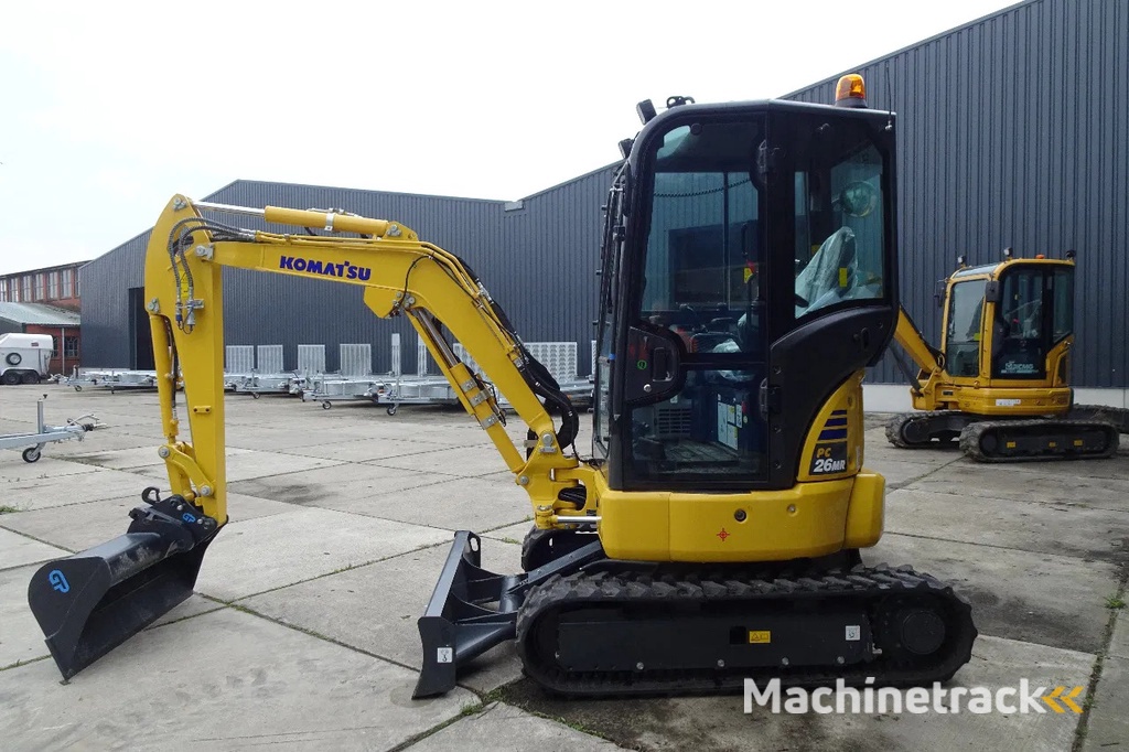 Komatsu PC26MR