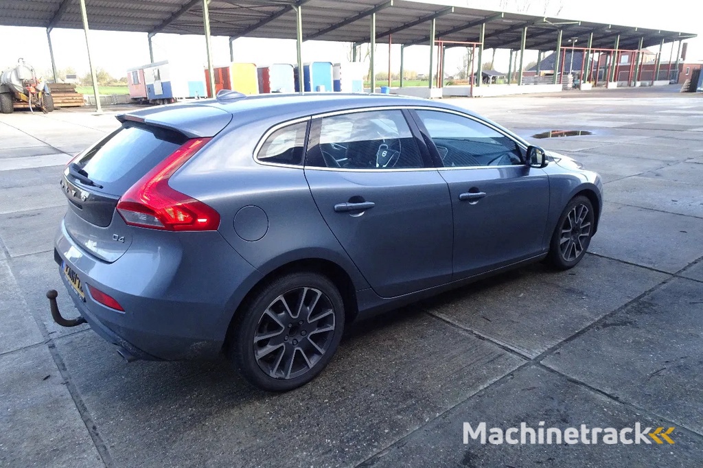 Volvo V40 .