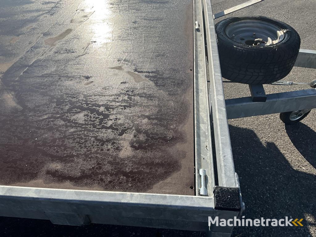 Henra PL 27 Autotransporter