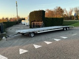 Minituur van Witteveen DR 3500 Autotransporter