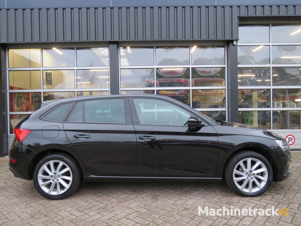 Skoda Scala 1.0 TSI 115pk Ambition / 17 Inch / Cruise / BOVAG garantie