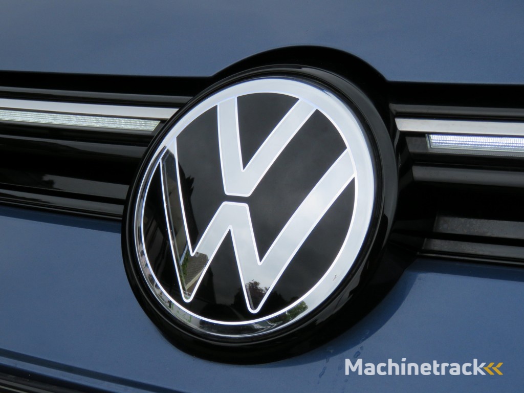 Volkswagen Golf 1.5 eTSI 150PK DSG-aut. Edition 50 FACELIFT / Open dak / Veel opties / FABIEKS garantie