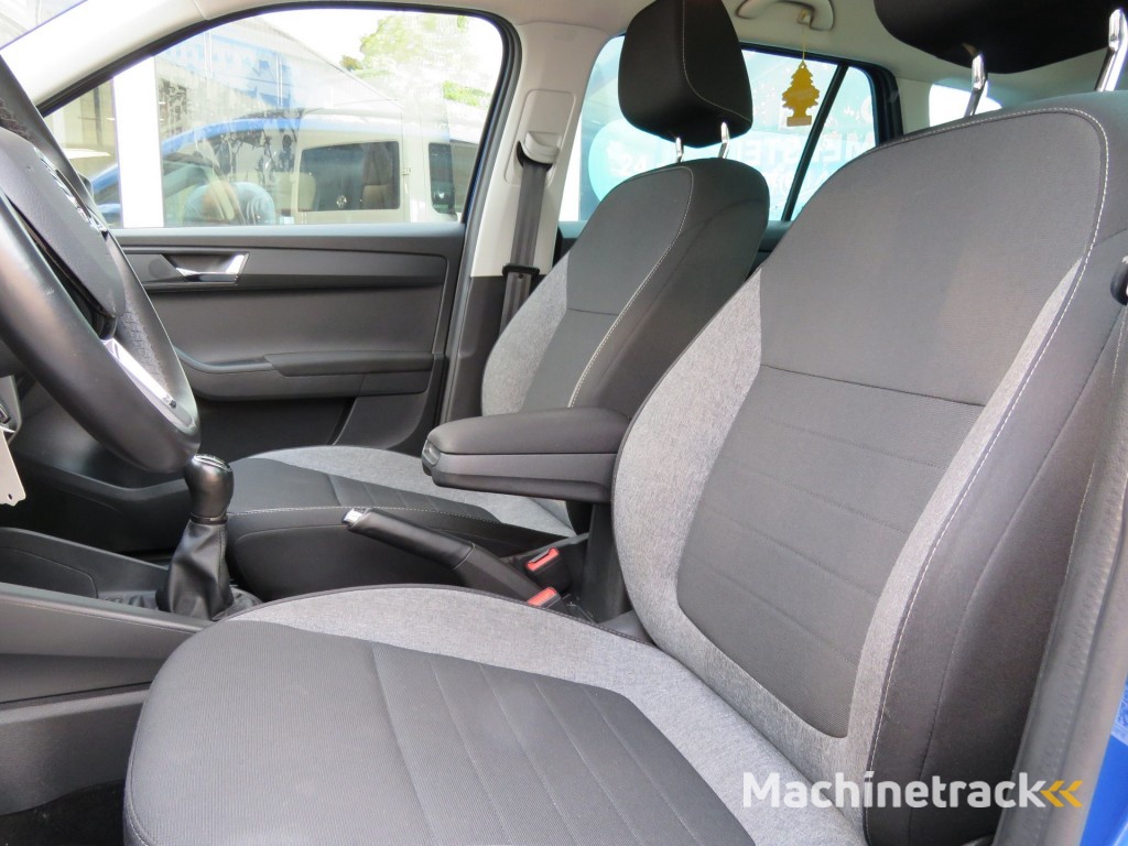 Skoda Fabia 1.0 TSI BUS. EDITION / Trekhaak / Carplay / Cruise / Sportvelgen / BOVAG garantie