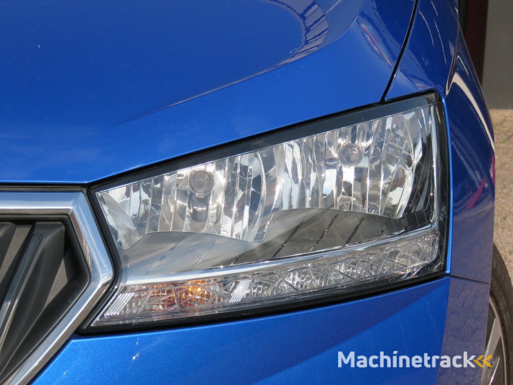 Skoda Fabia 1.0 TSI BUS. EDITION / Trekhaak / Carplay / Cruise / Sportvelgen / BOVAG garantie