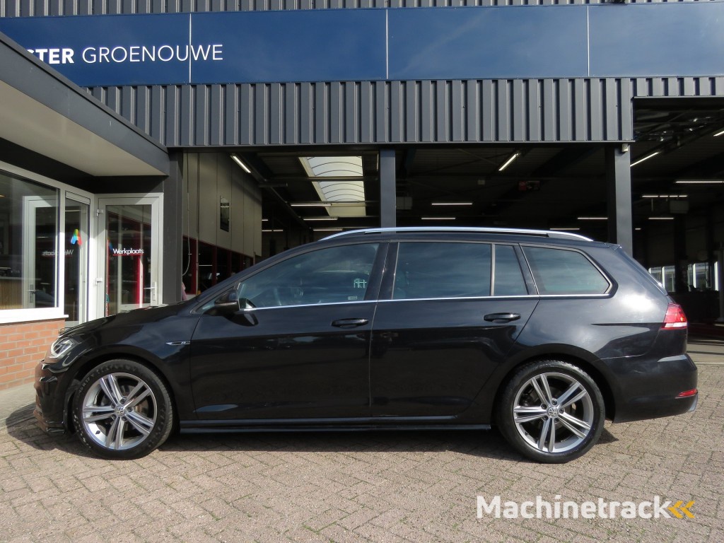 Volkswagen Golf 1.5 TSI 150pk DSG-aut. R-Line / Led / Virtual / 17 Inch / BOVAG garantie