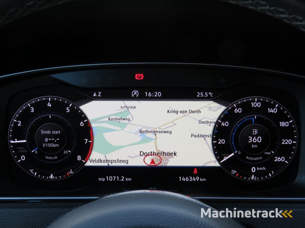 Volkswagen Golf 1.5 TSI 150pk DSG-aut. R-Line / Led / Virtual / 17 Inch / BOVAG garantie