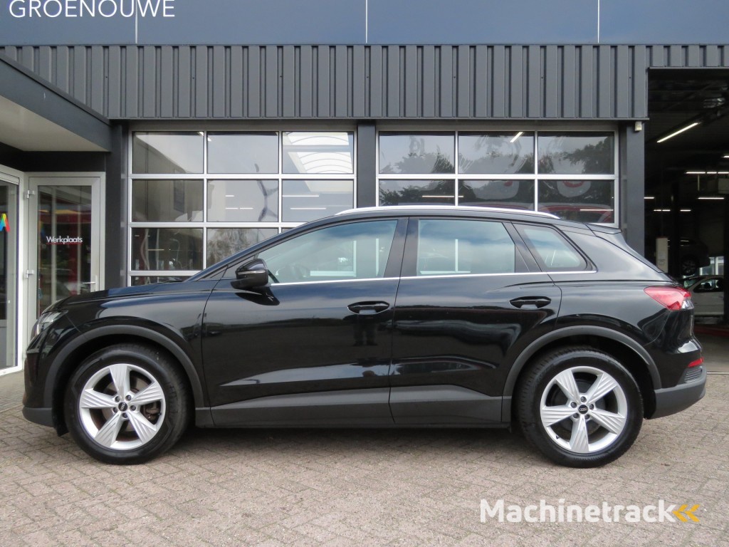 Audi Q4 35 LAUNCH ED. 55 KWH / 19 Inch / Stoelverw. / Elec. klep / BOVAG garantie